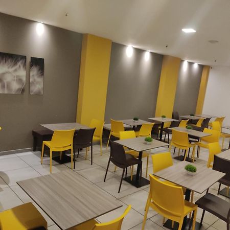 Hm Hotel Expo Inn Bogotá Kültér fotó